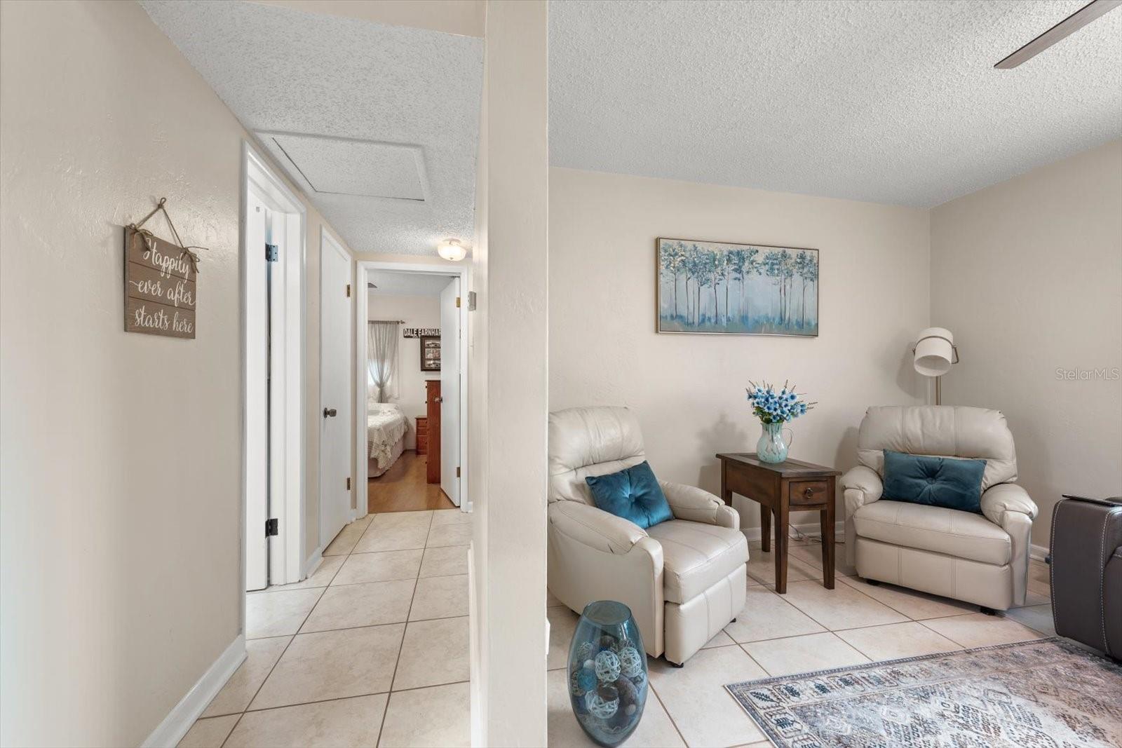 Image 29 of 33 For 1339 Russell Drive N