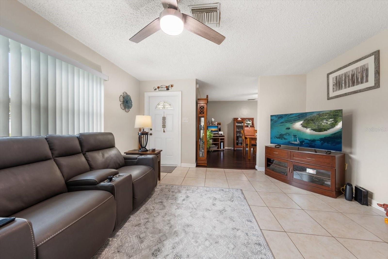 Image 3 of 33 For 1339 Russell Drive N