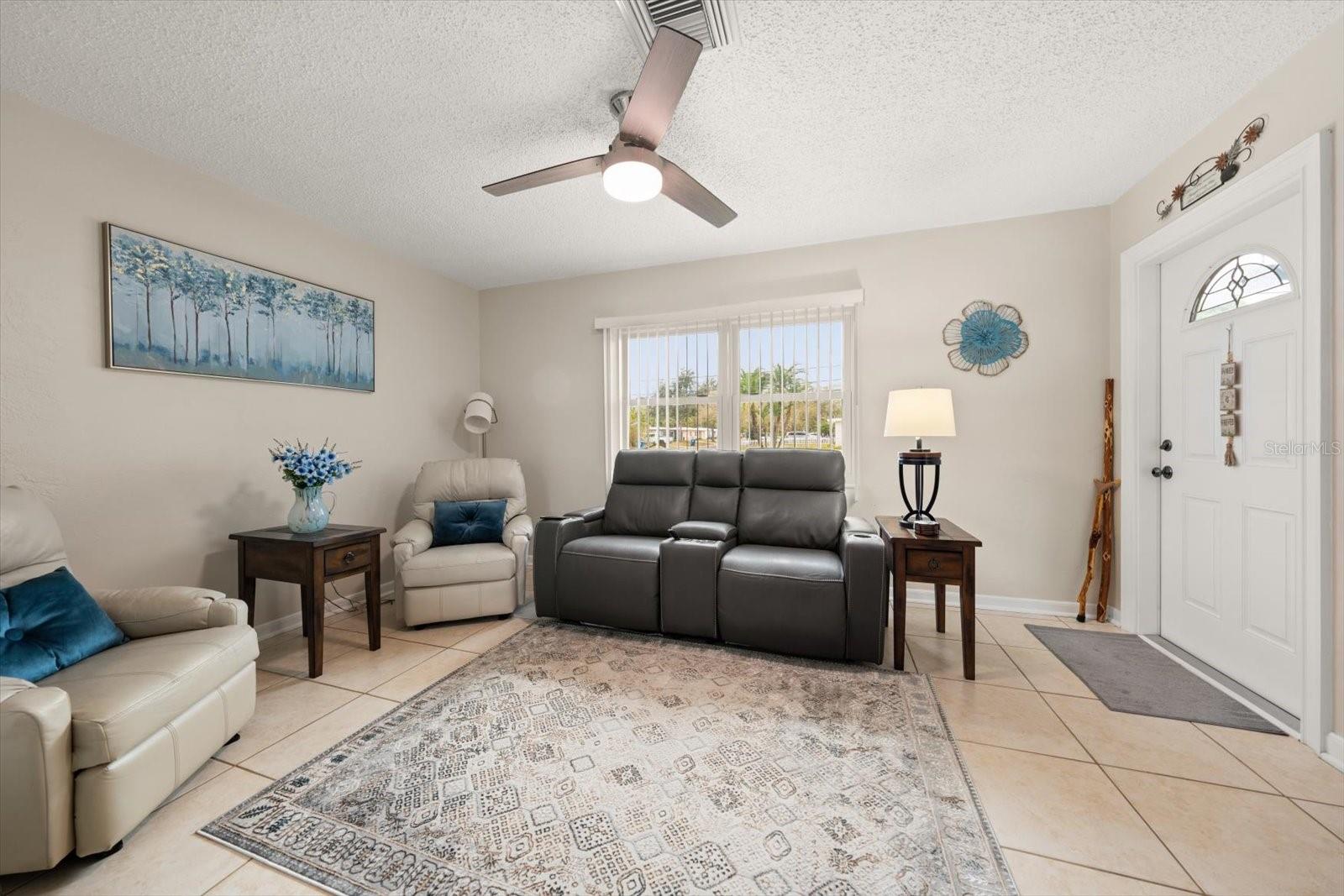 Image 32 of 33 For 1339 Russell Drive N