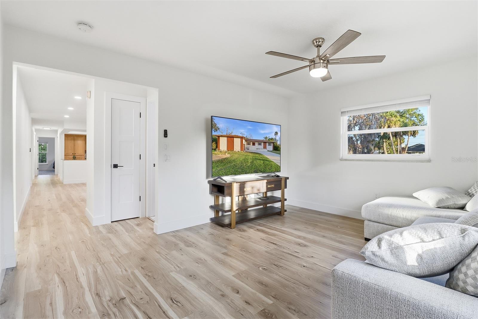 Image 13 of 45 For 1729 3rd Court