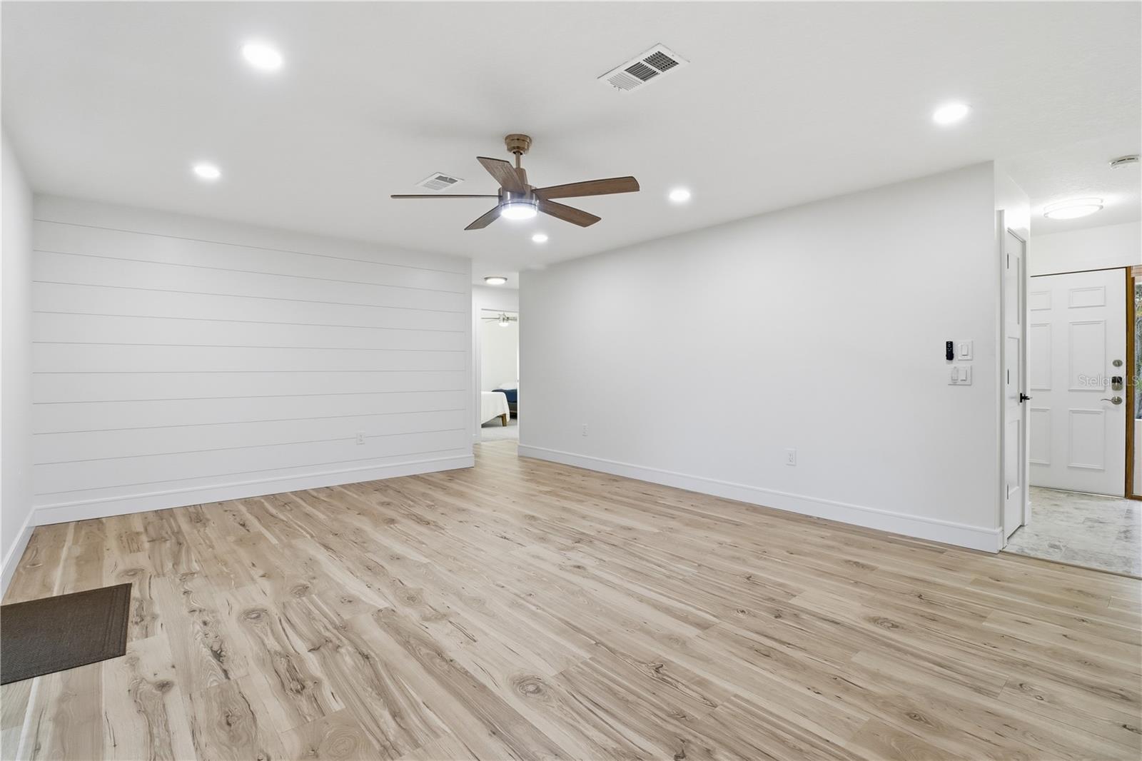 Image 18 of 45 For 1729 3rd Court