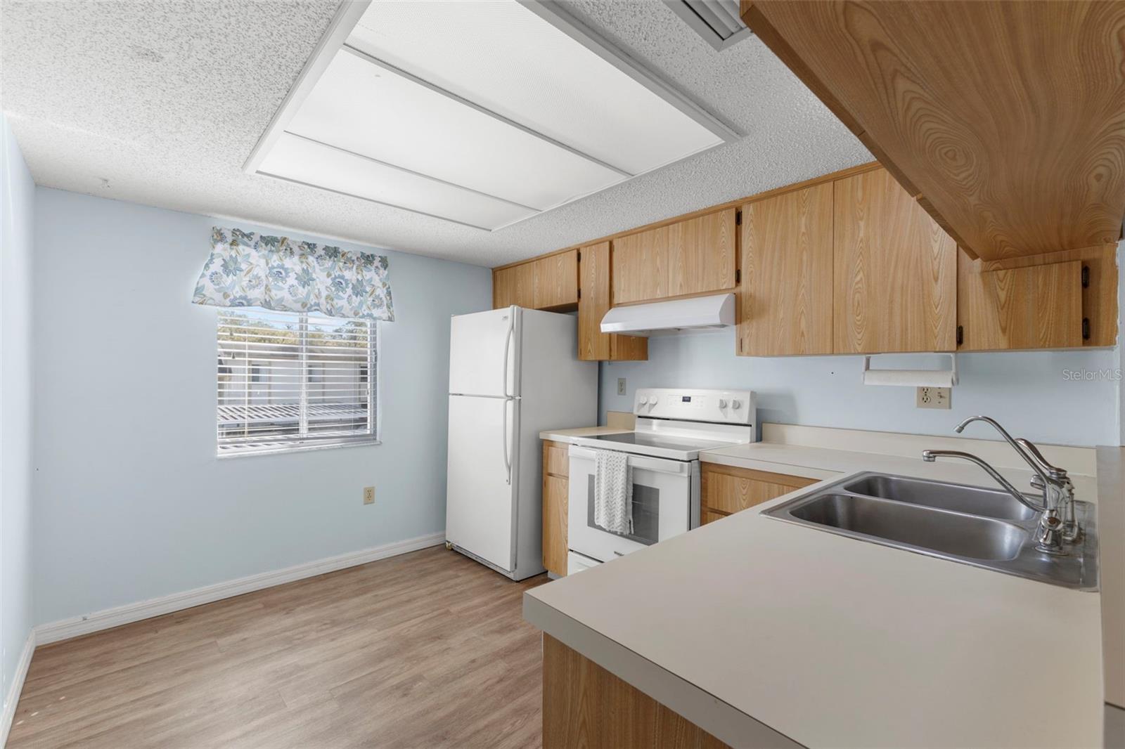 Image 16 of 60 For 134 Cypress Court 134