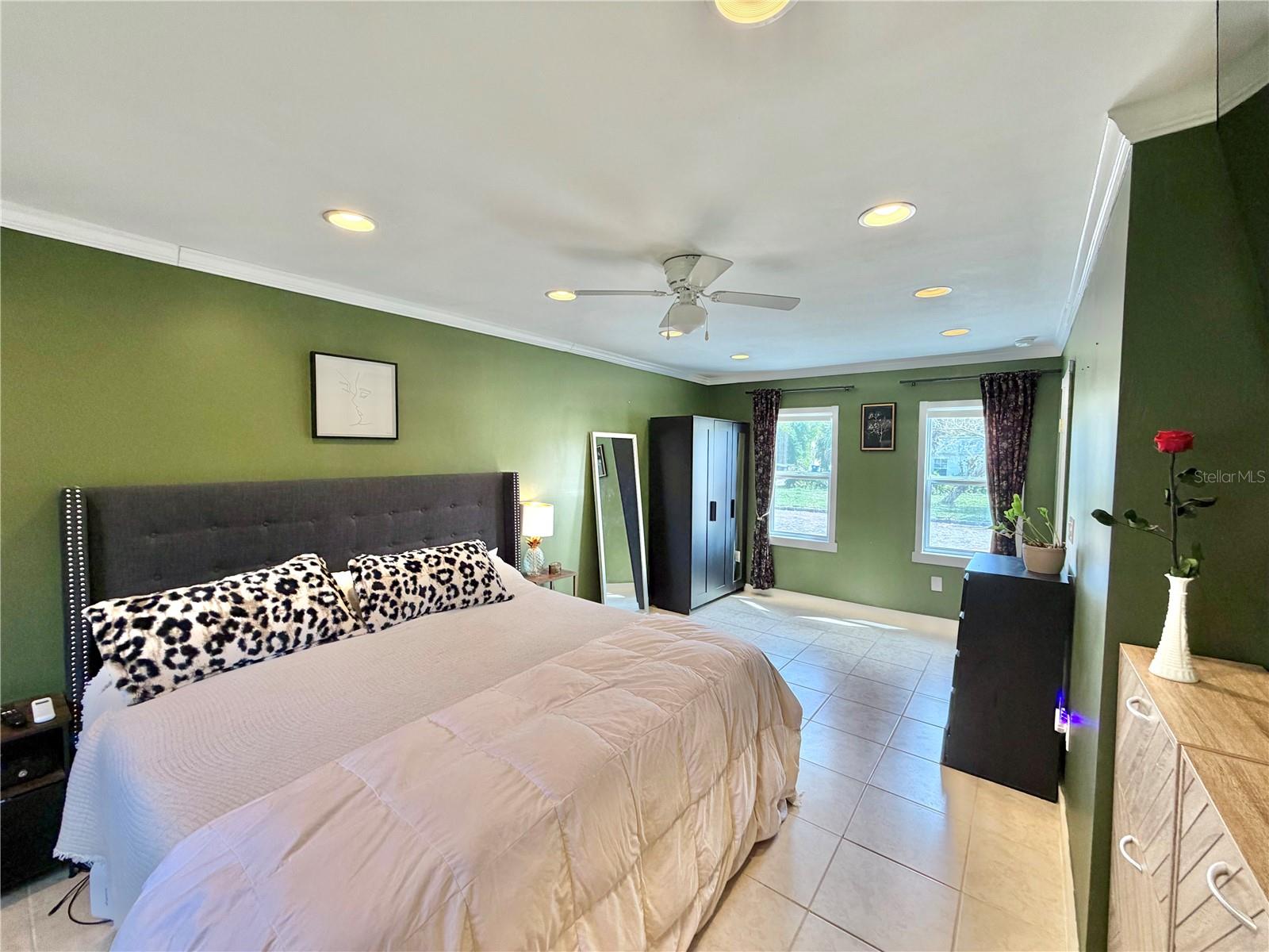 Image 24 of 33 For 4701 1st Avenue N