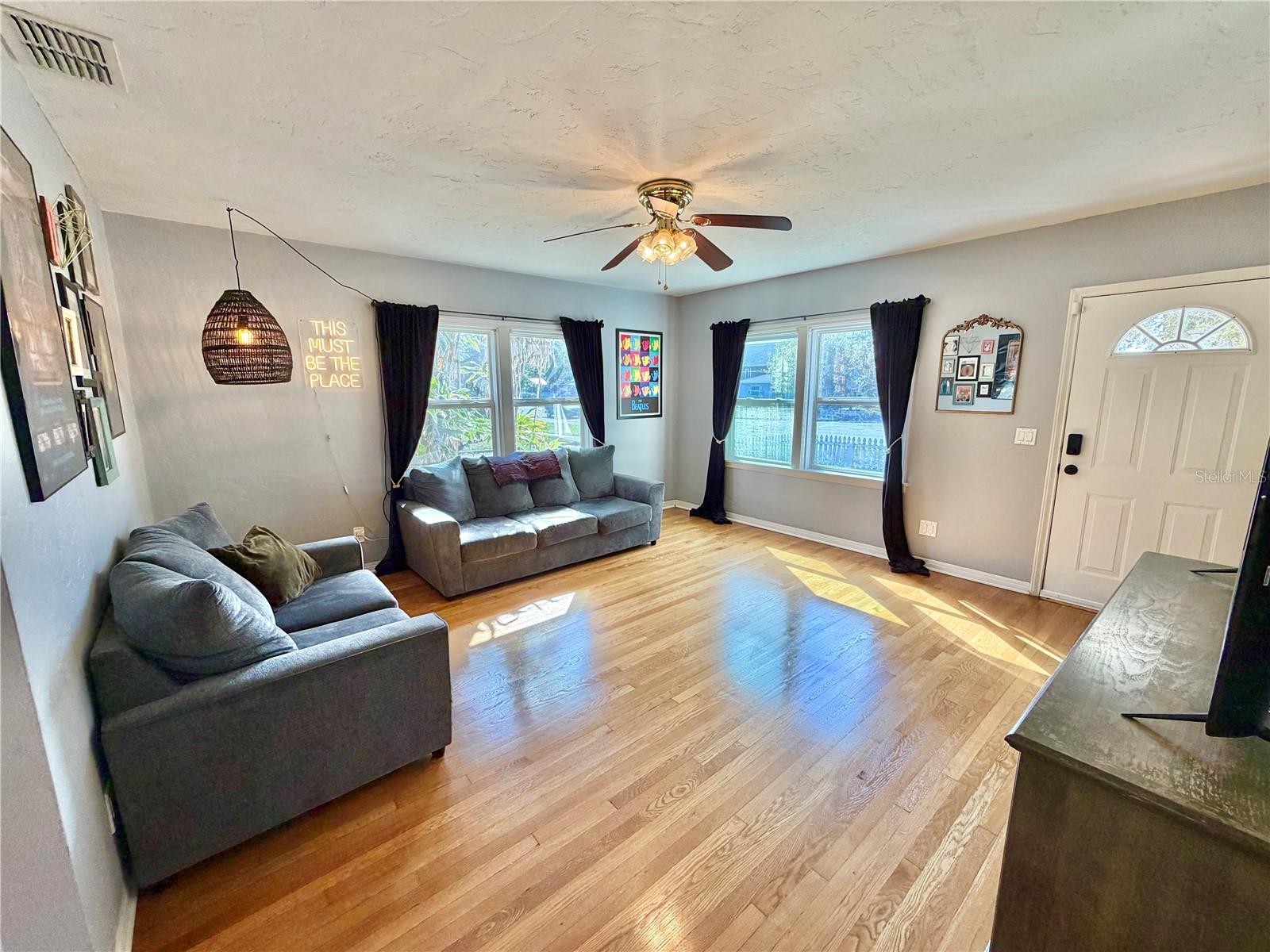 Image 5 of 33 For 4701 1st Avenue N