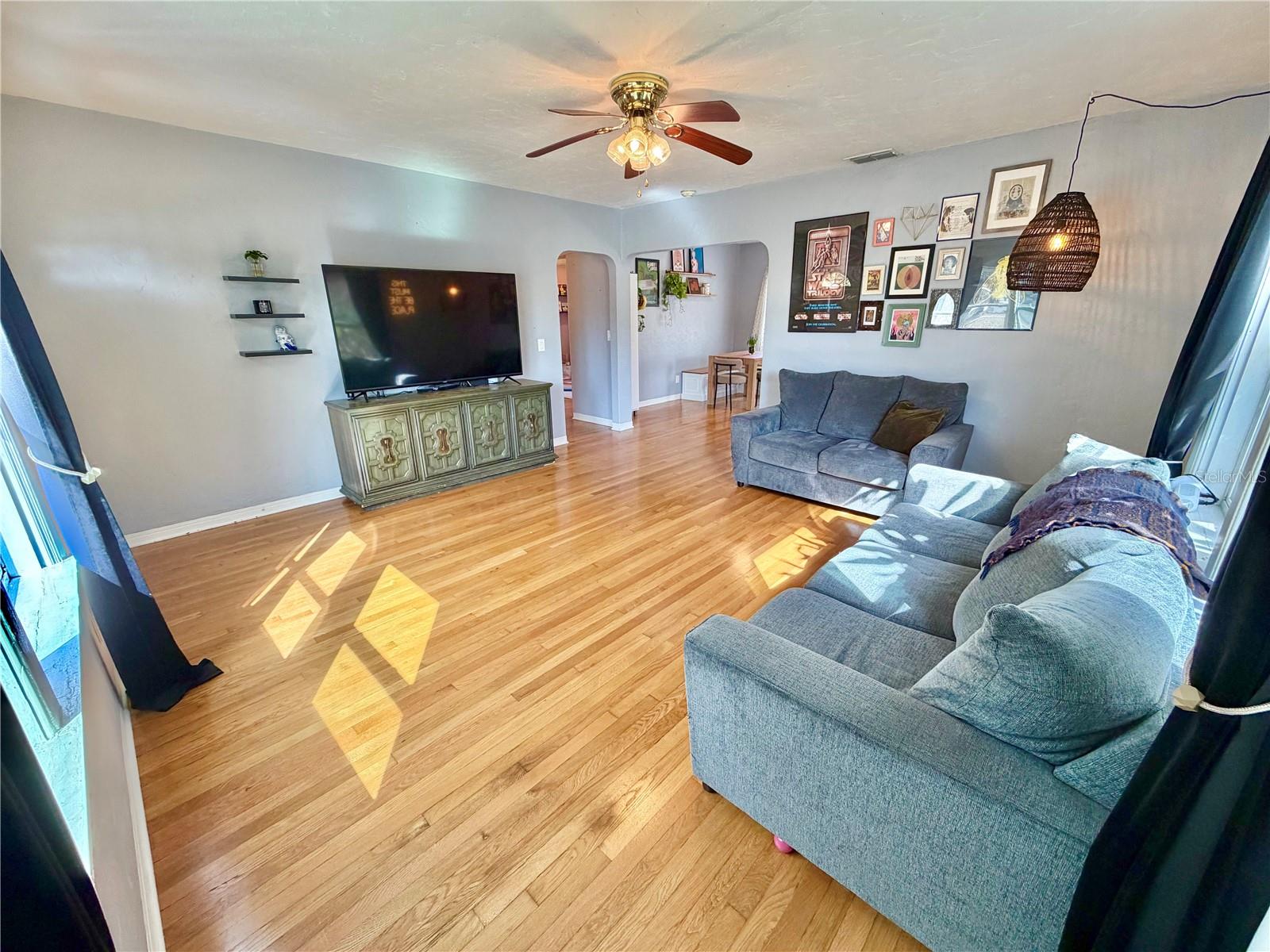 Image 6 of 33 For 4701 1st Avenue N