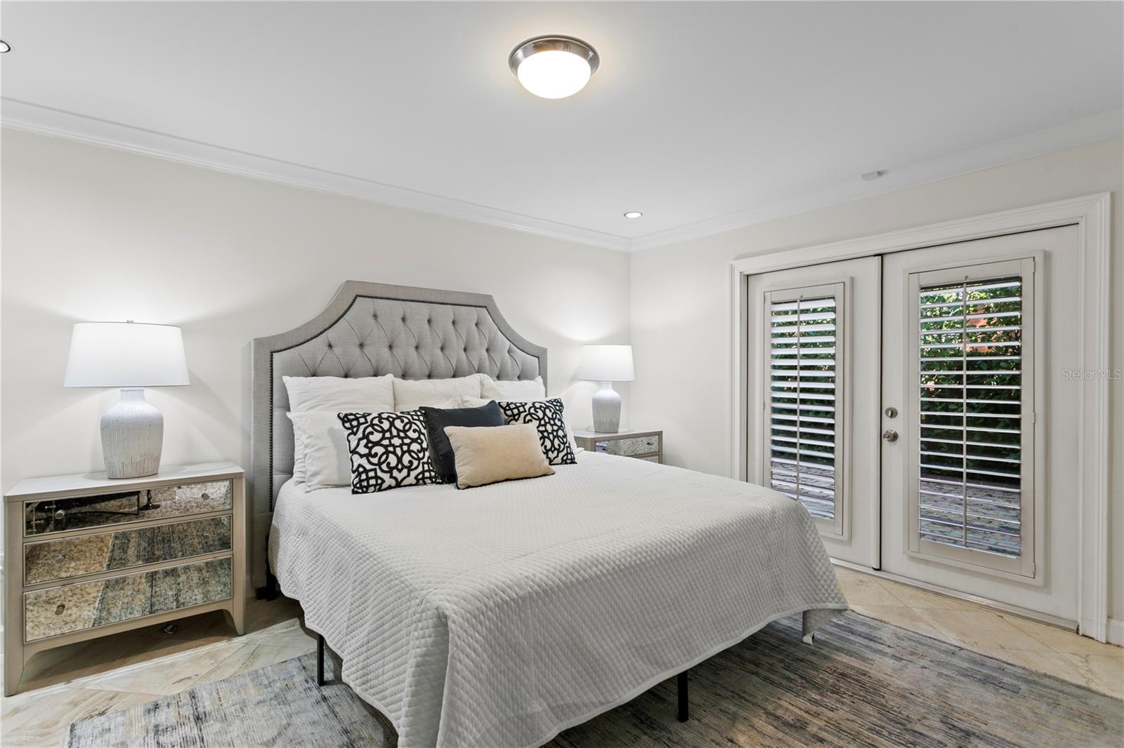 Image 14 of 84 For 811 Rome Avenue