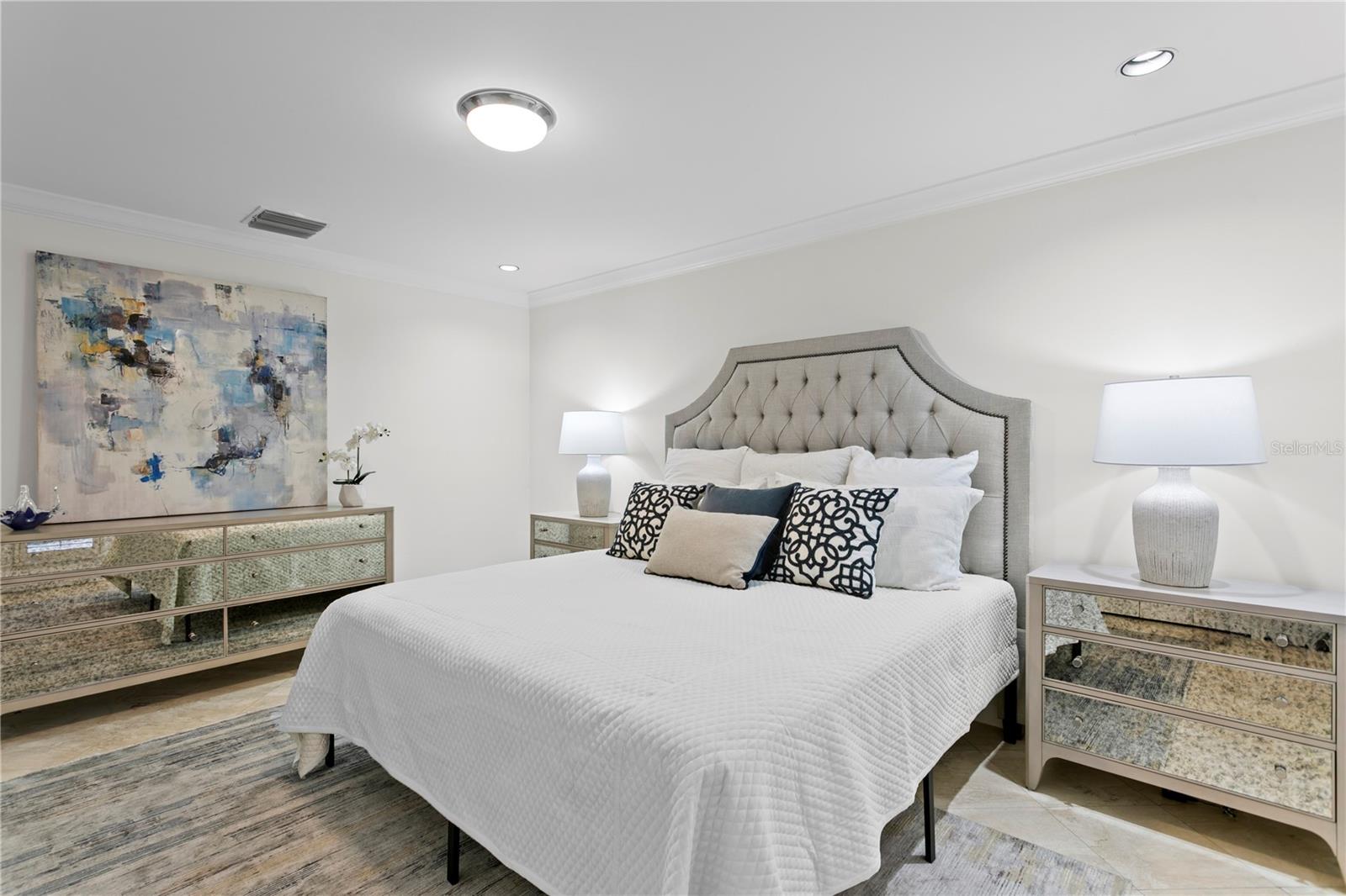 Image 15 of 84 For 811 Rome Avenue