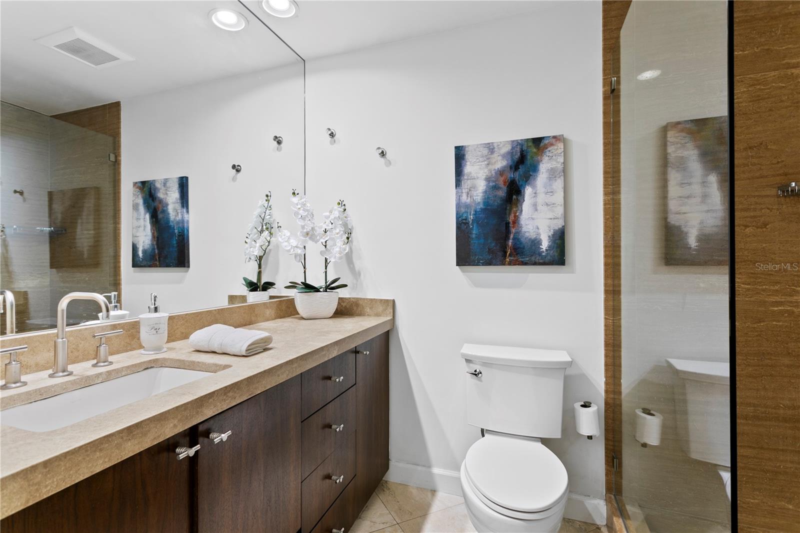 Image 19 of 84 For 811 Rome Avenue