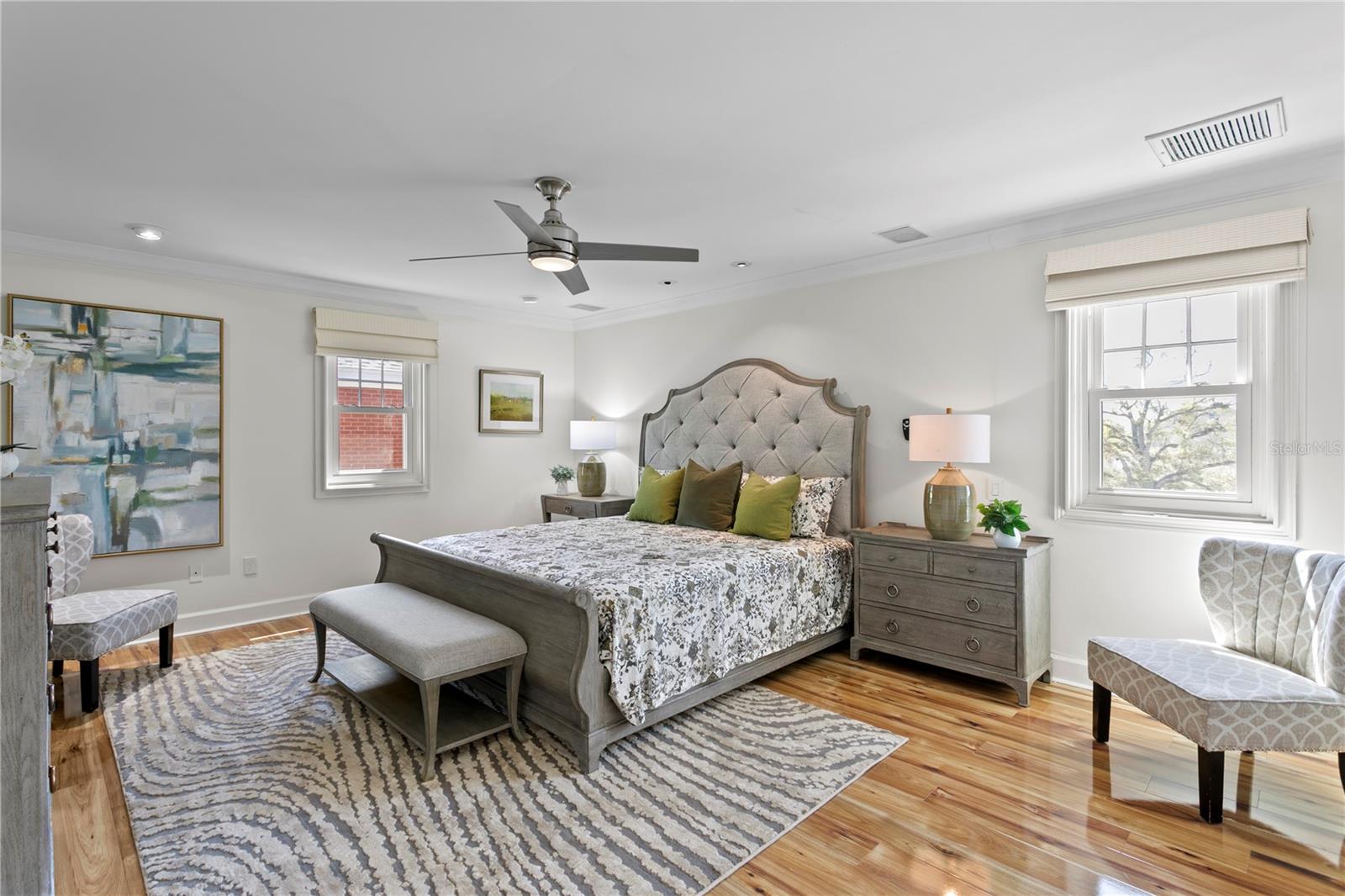 Image 43 of 84 For 811 Rome Avenue