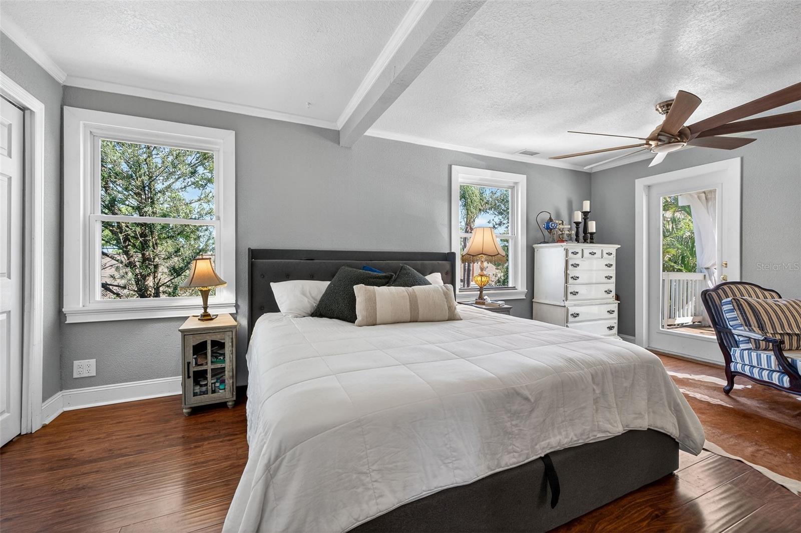 Image 30 of 57 For 2005 Jackson Street N