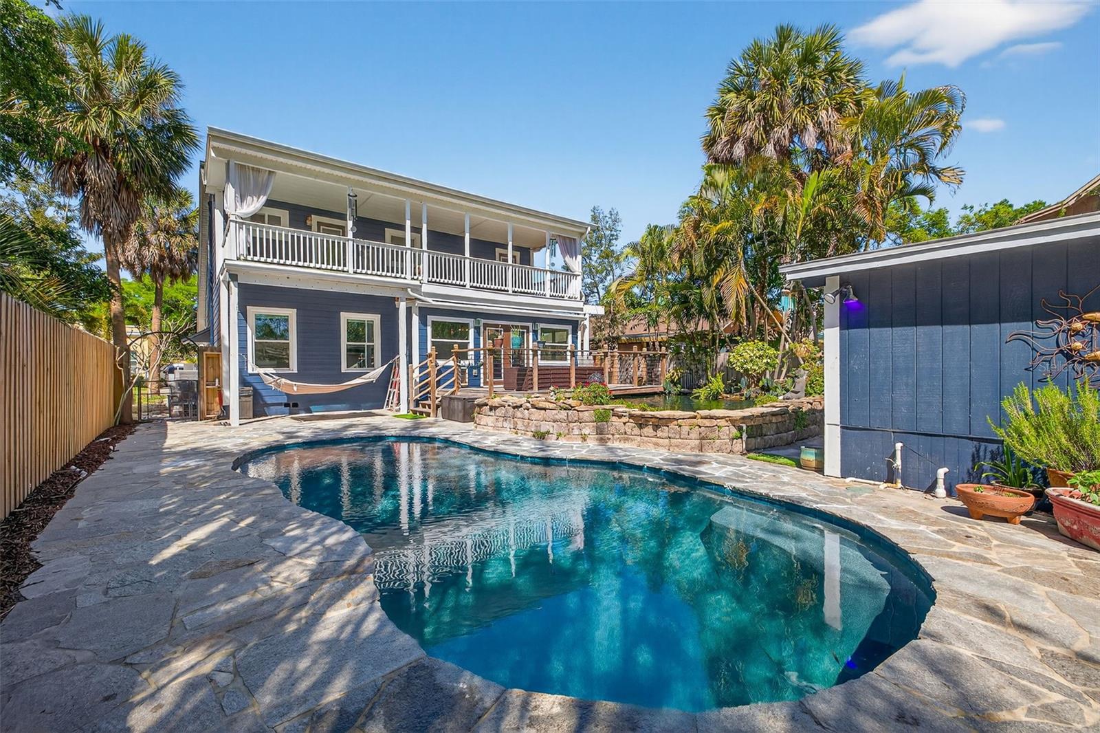 Image 48 of 57 For 2005 Jackson Street N