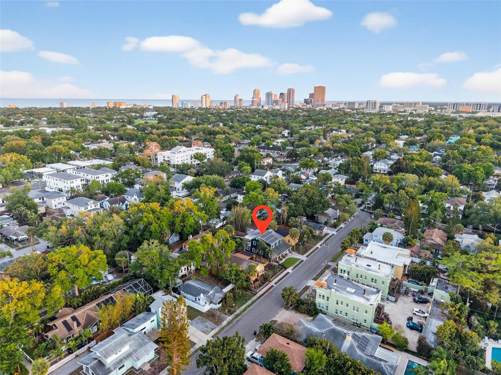 Image 53 of 57 For 2005 Jackson Street N