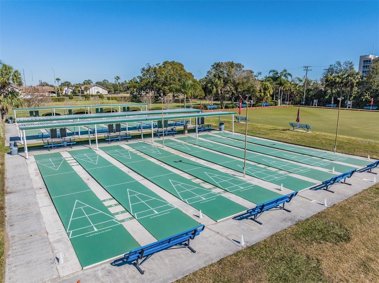 Image 35 of 38 For 216 Gloucester Boulevard 216