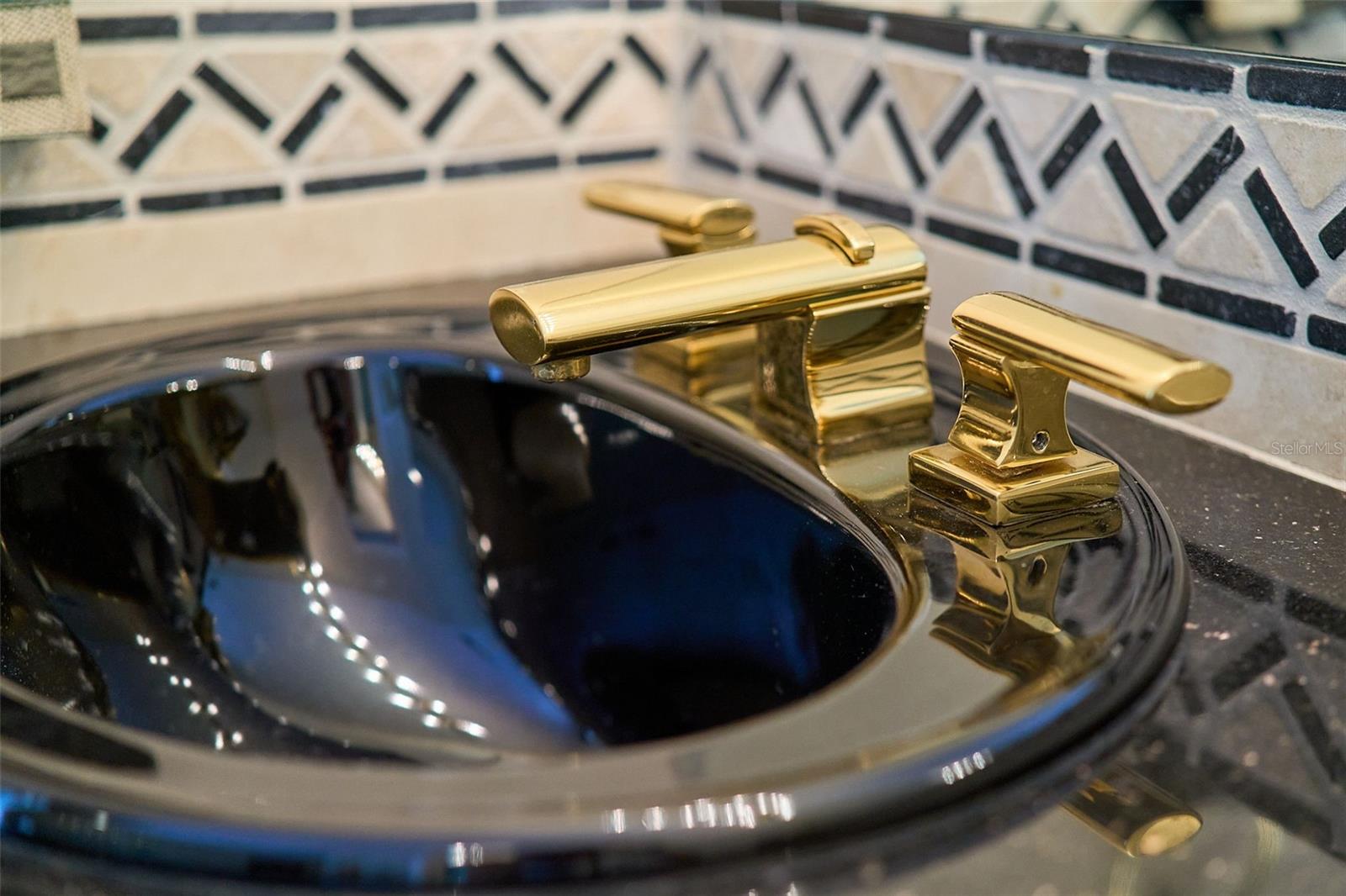 Image 27 of 89 For 2262 Willowbrook Drive