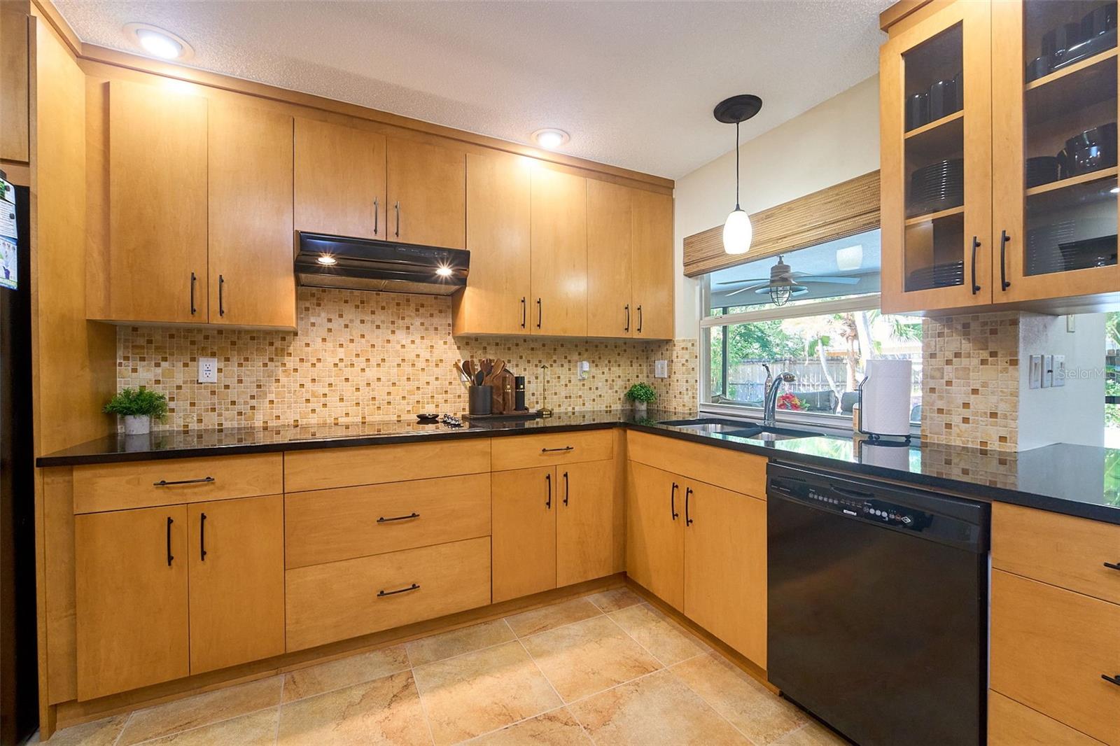 Image 42 of 89 For 2262 Willowbrook Drive