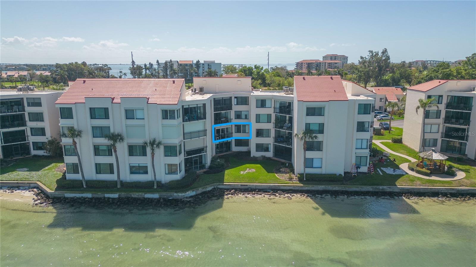 Image 2 of 41 For 5729 Puerta Del Sol Boulevard S 277