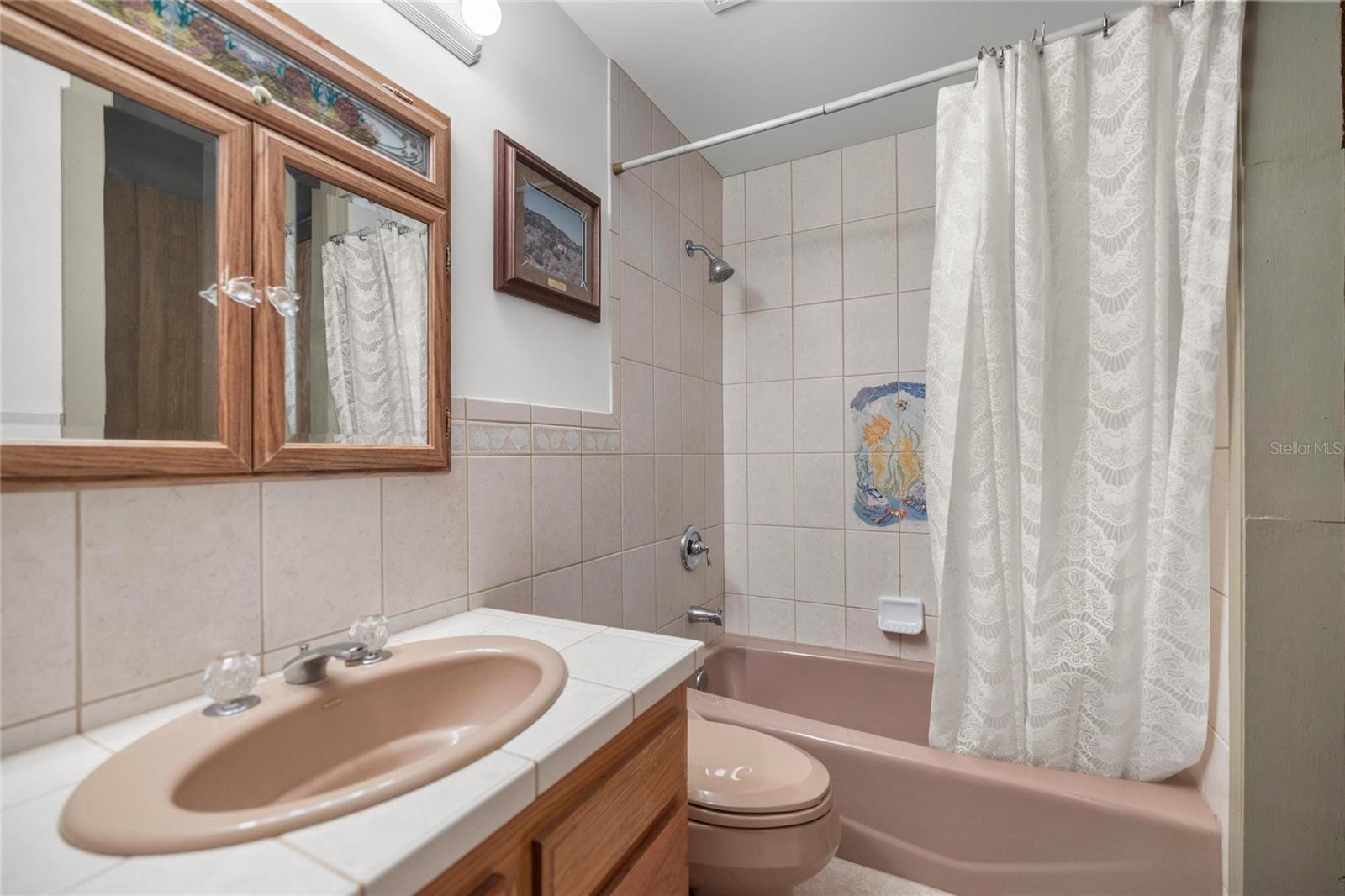 Listing photo id 28 for 4559 Dunklin Street