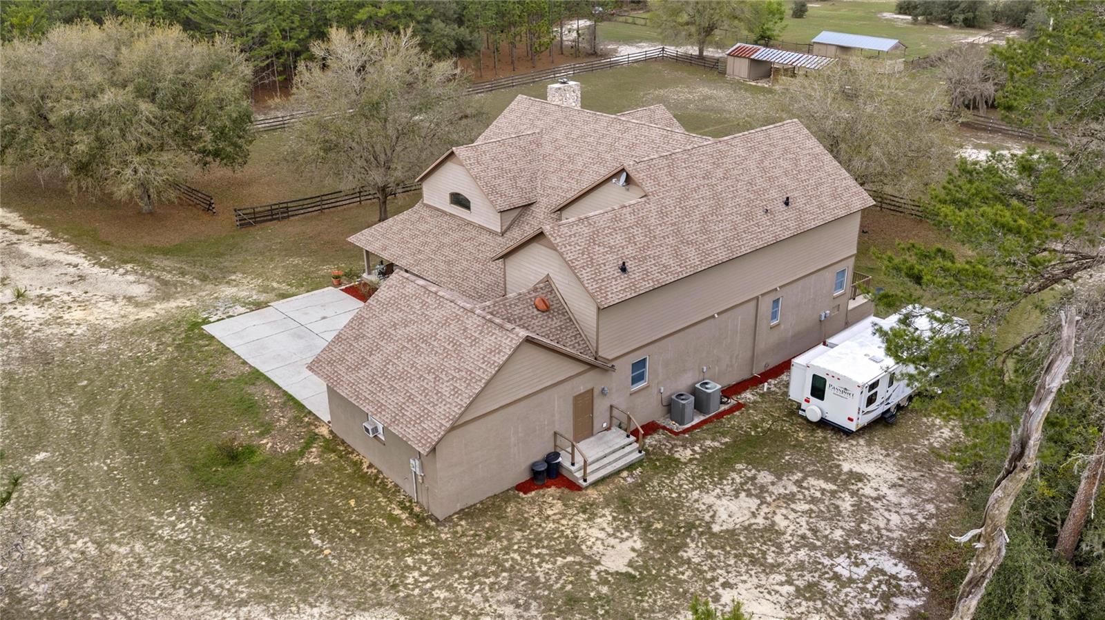 Listing photo id 40 for 4559 Dunklin Street