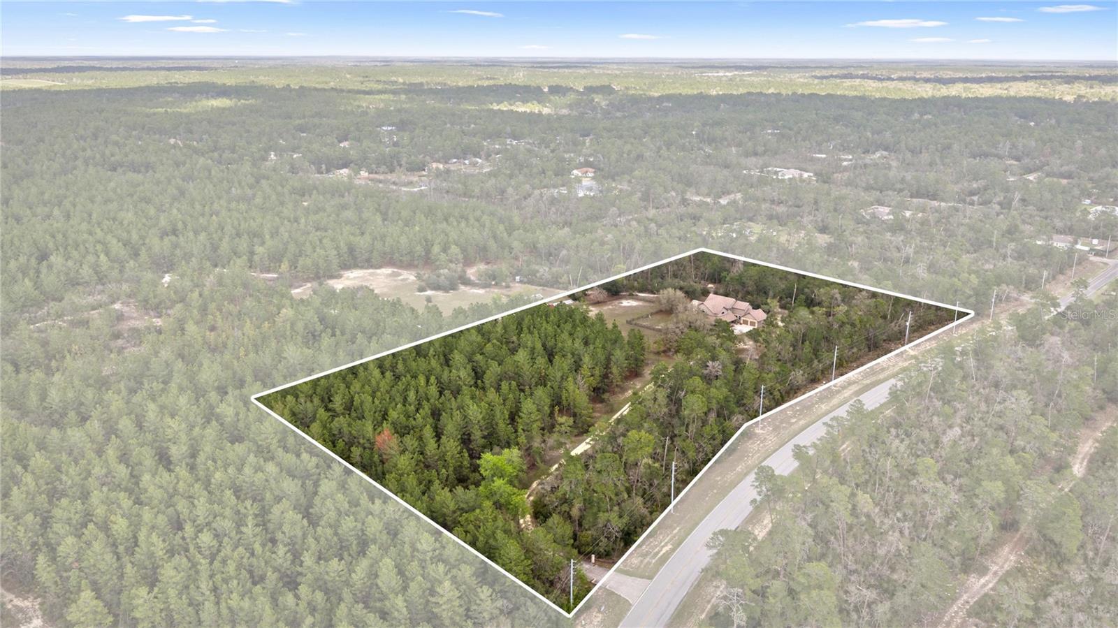 Listing photo id 3 for 4559 Dunklin Street