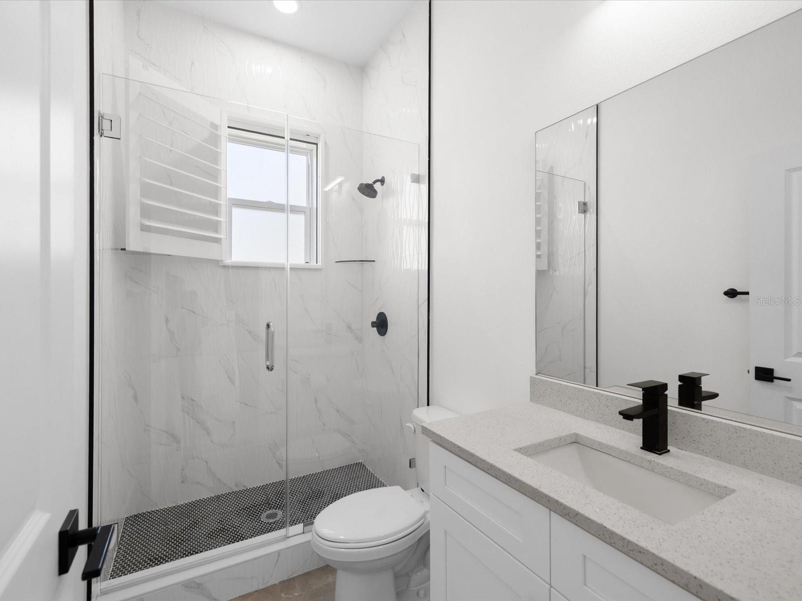 Image 14 of 76 For 5002 Idaho Street