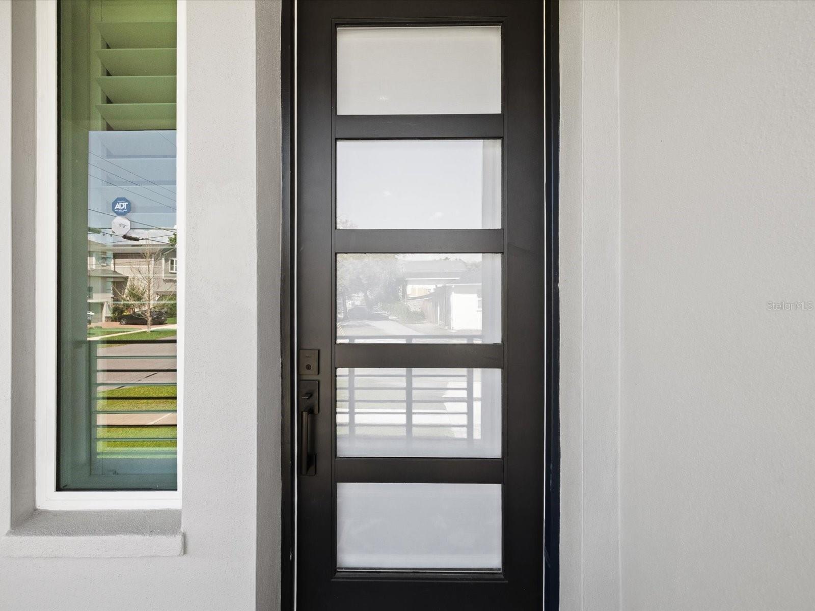 Image 33 of 76 For 5002 Idaho Street