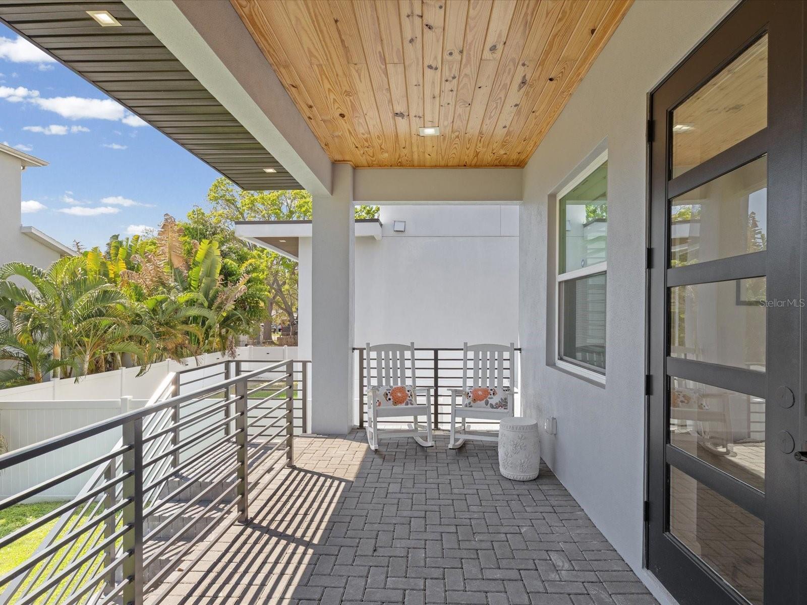 Image 34 of 76 For 5002 Idaho Street