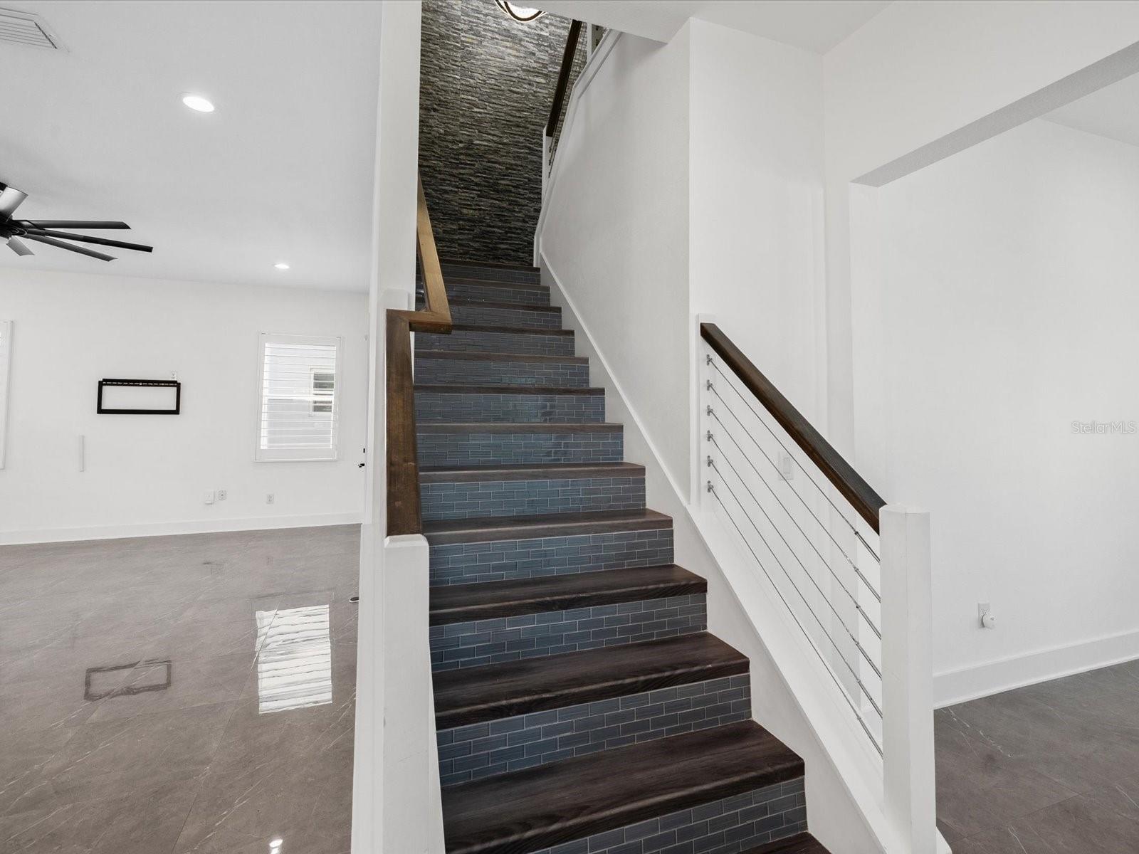 Image 37 of 76 For 5002 Idaho Street