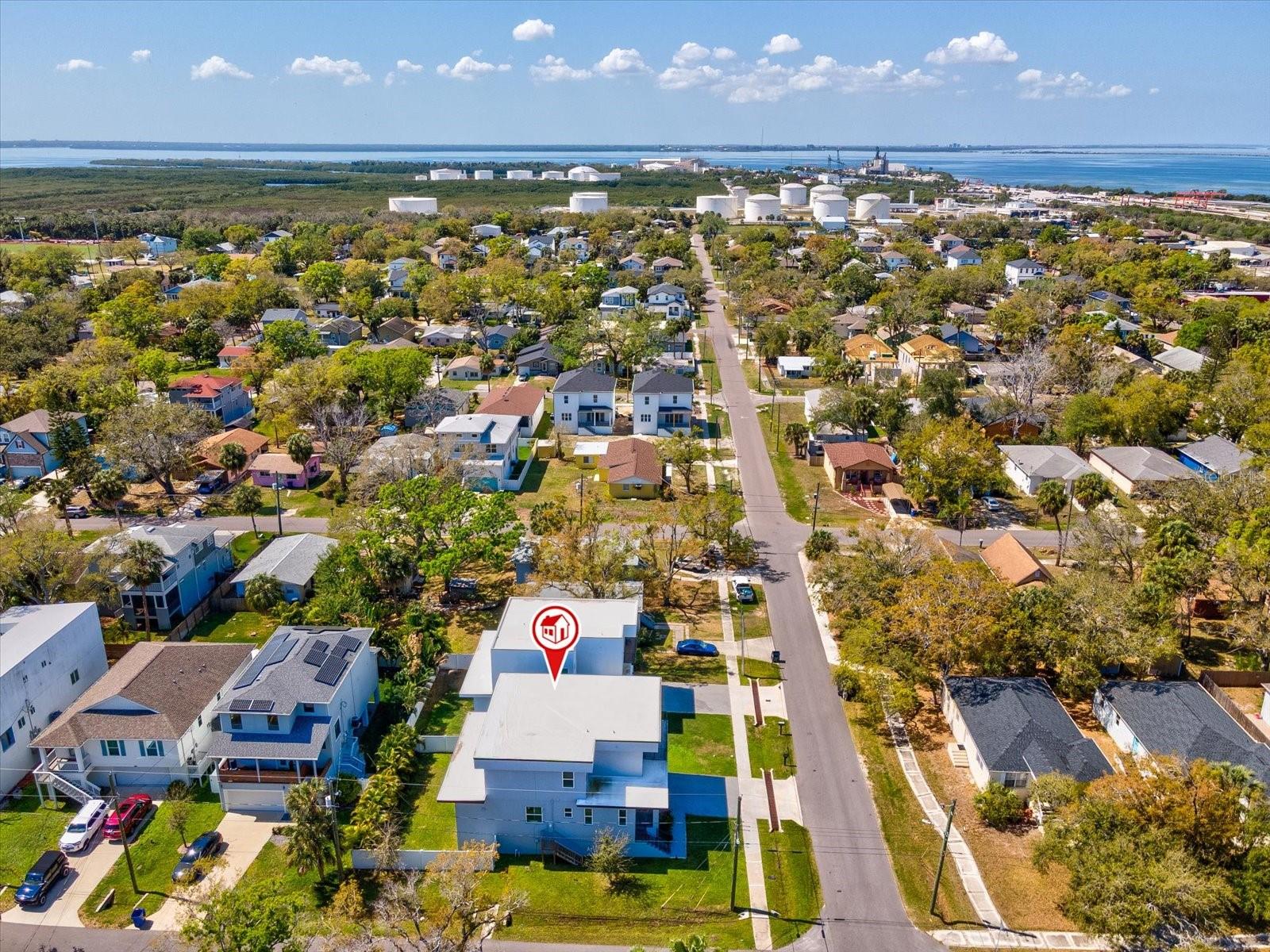 Image 47 of 76 For 5002 Idaho Street