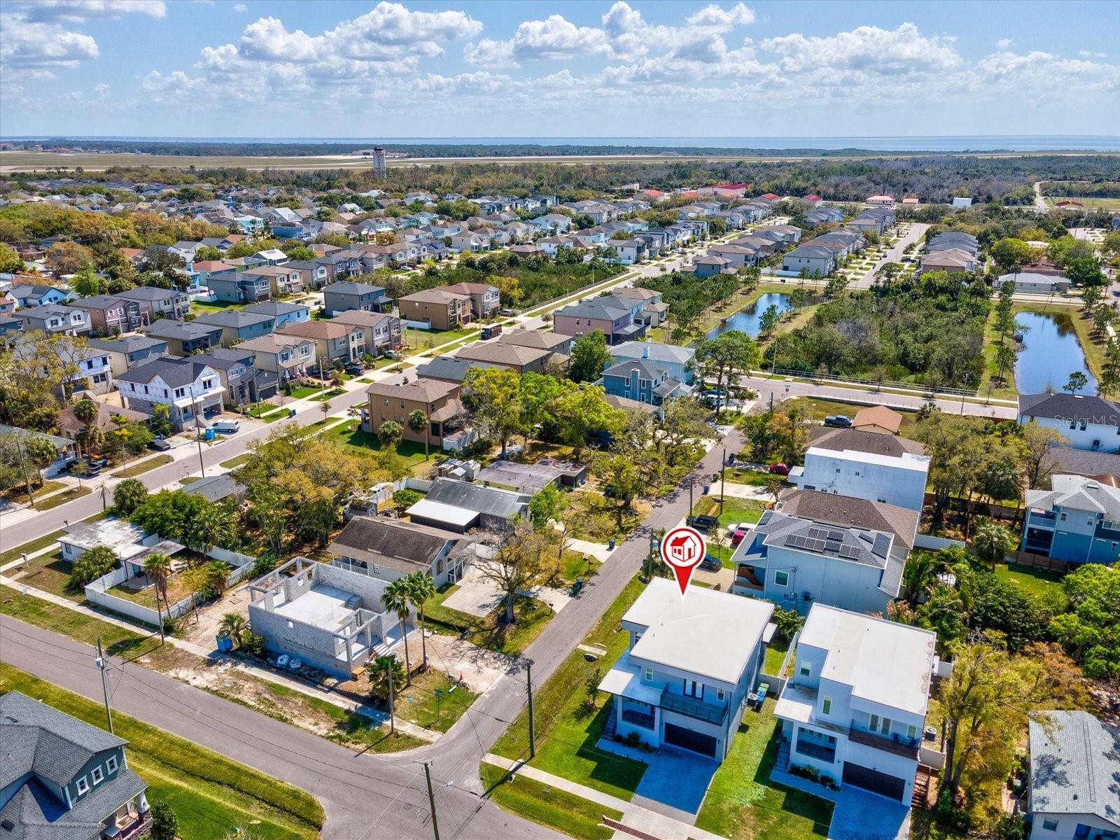 Image 52 of 76 For 5002 Idaho Street