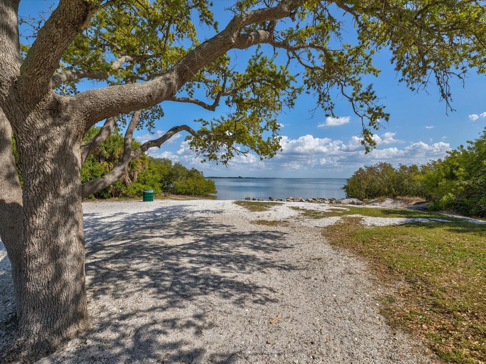 Image 68 of 76 For 5002 Idaho Street