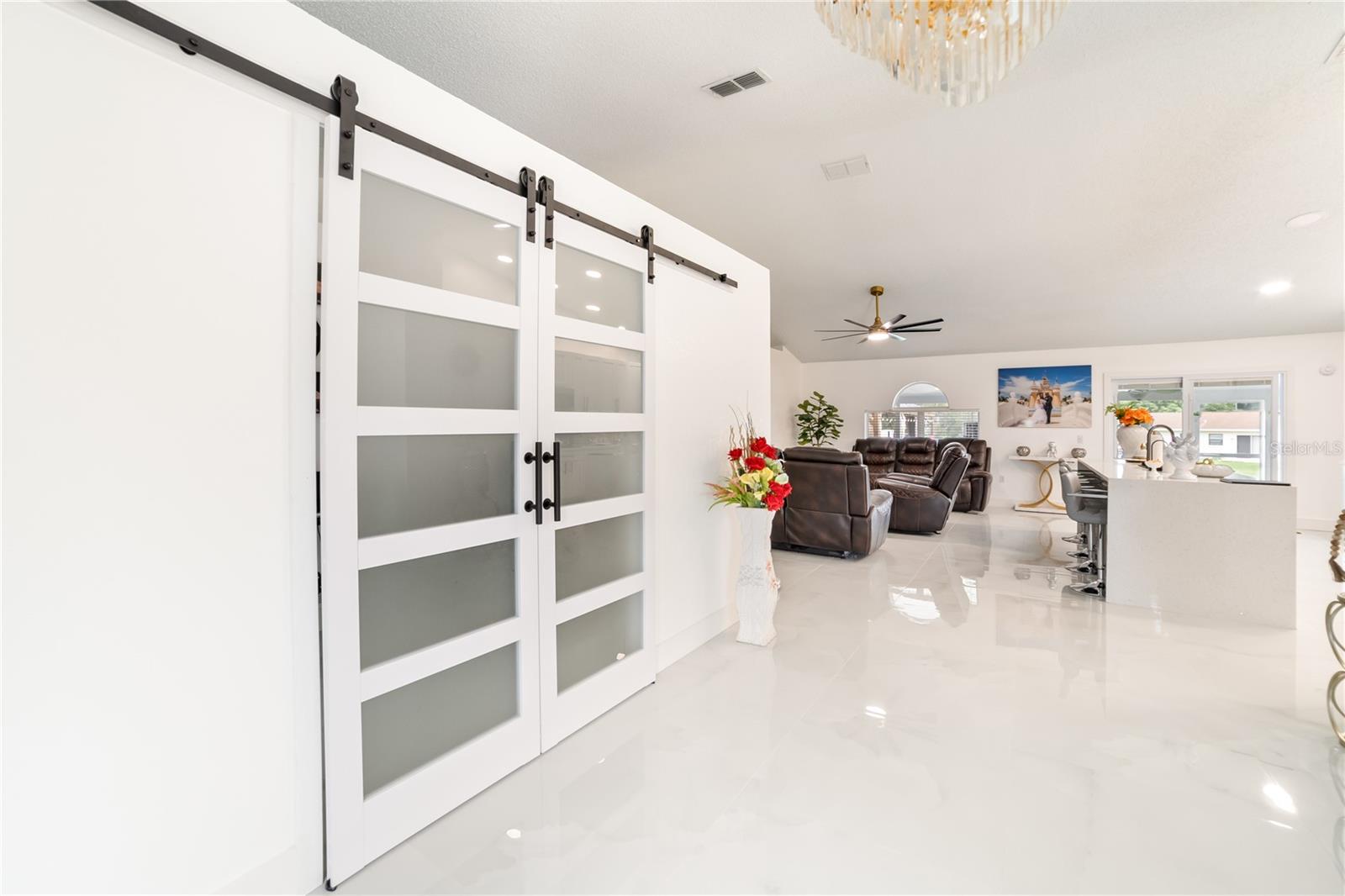 Listing photo id 8 for Address Not Provided