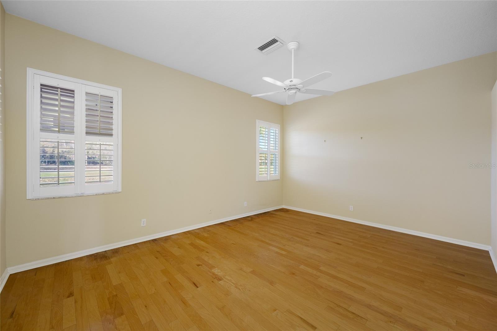 Image 31 of 59 For 3912 Silk Oak Lane