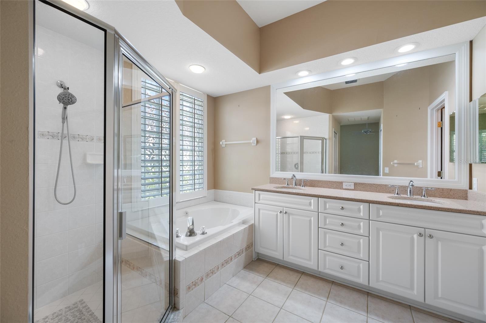 Image 36 of 59 For 3912 Silk Oak Lane