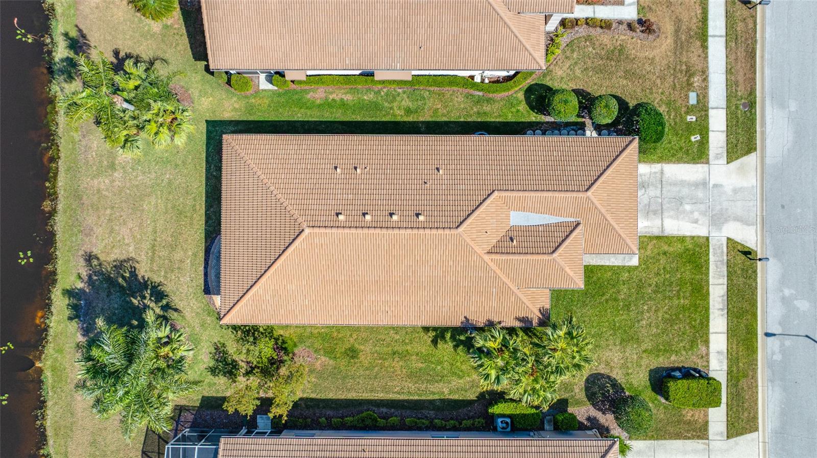 Image 39 of 59 For 3912 Silk Oak Lane