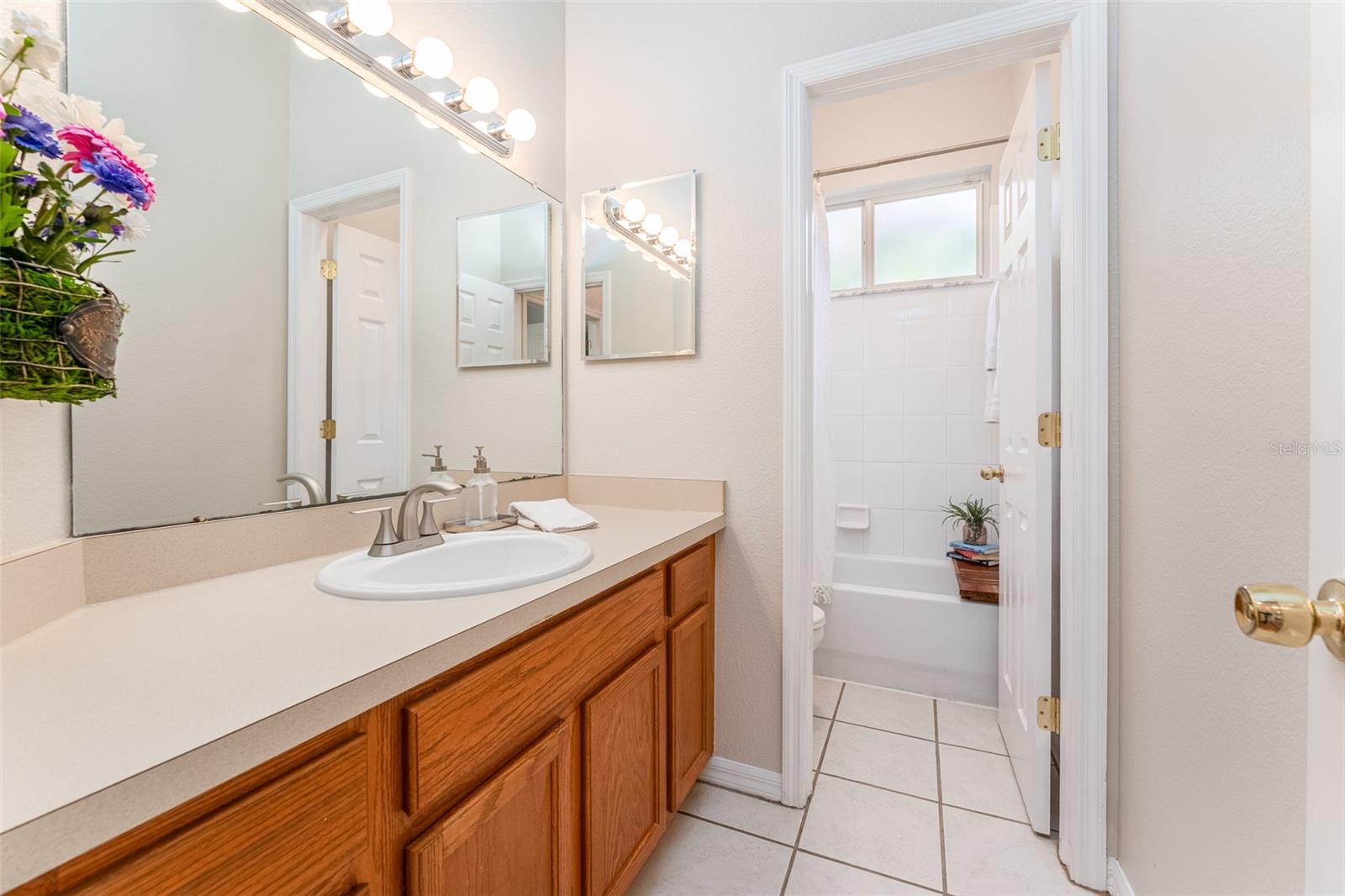 Image 19 of 34 For 5703 Eaglepoint Place