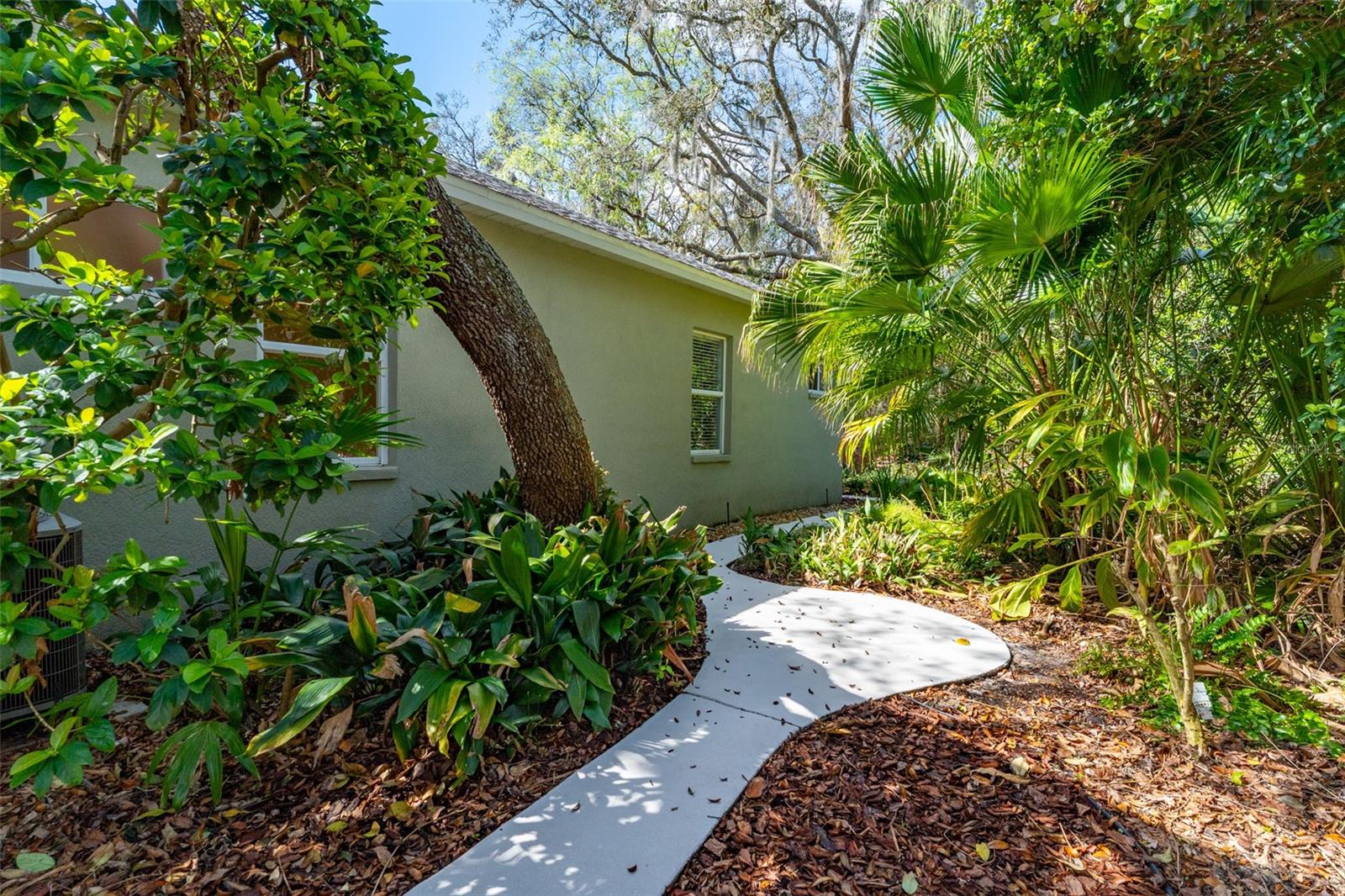 Image 7 of 34 For 5703 Eaglepoint Place