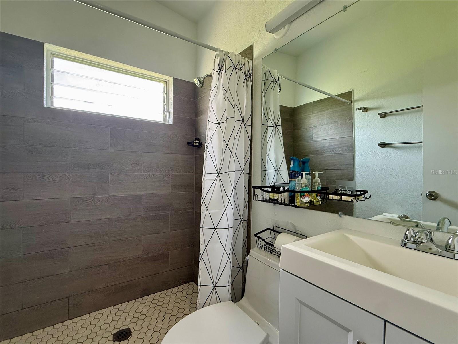 Image 10 of 30 For 3460 Normandy Drive