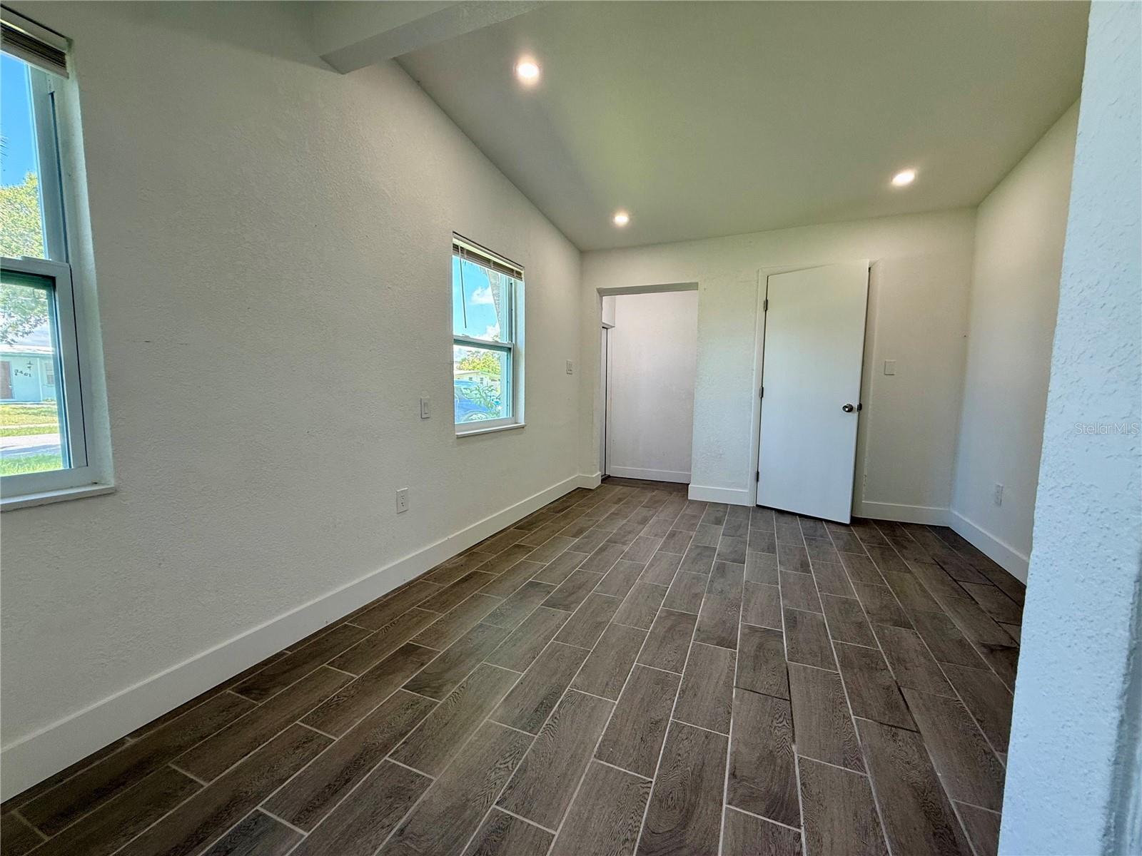 Image 6 of 30 For 3460 Normandy Drive