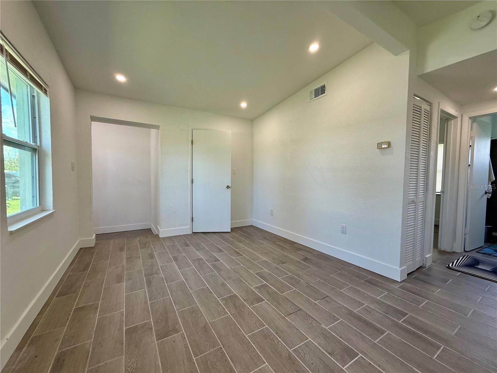 Image 7 of 30 For 3460 Normandy Drive