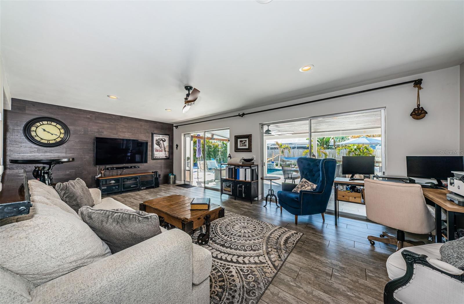 Image 11 of 53 For 1613 Elizabeth Lane