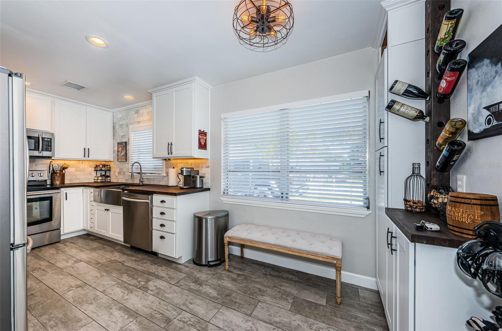 Image 16 of 53 For 1613 Elizabeth Lane