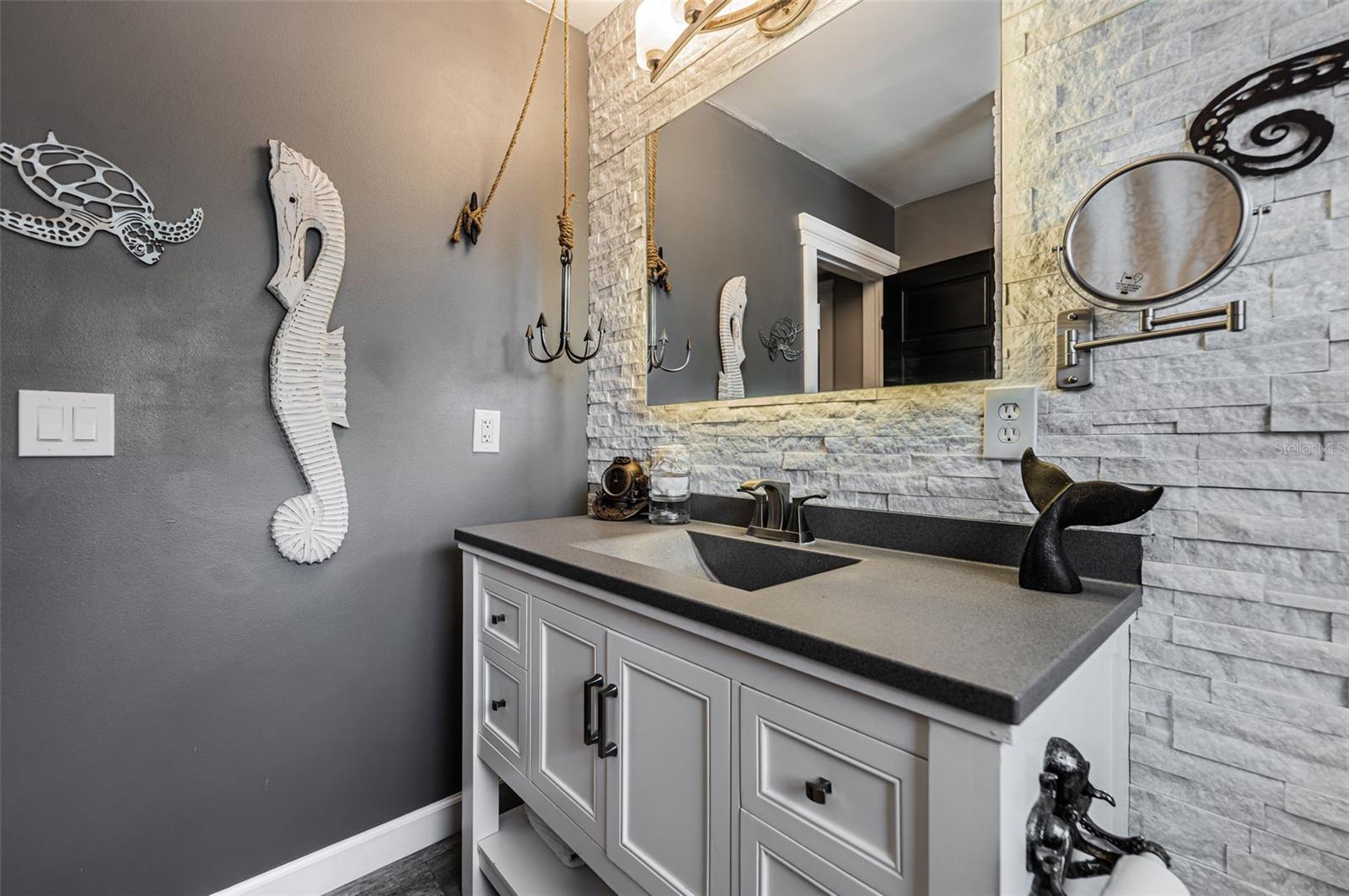 Image 33 of 53 For 1613 Elizabeth Lane