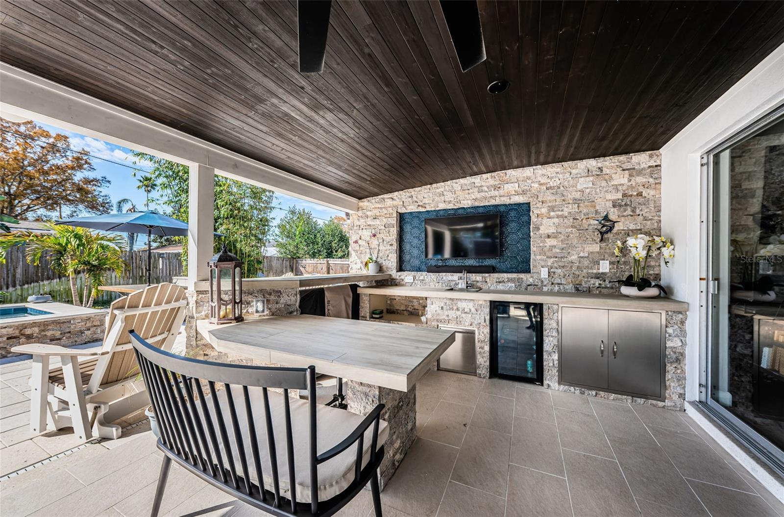 Image 44 of 53 For 1613 Elizabeth Lane