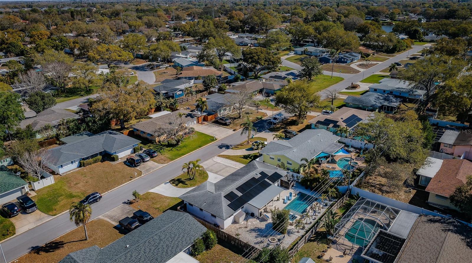 Image 46 of 53 For 1613 Elizabeth Lane