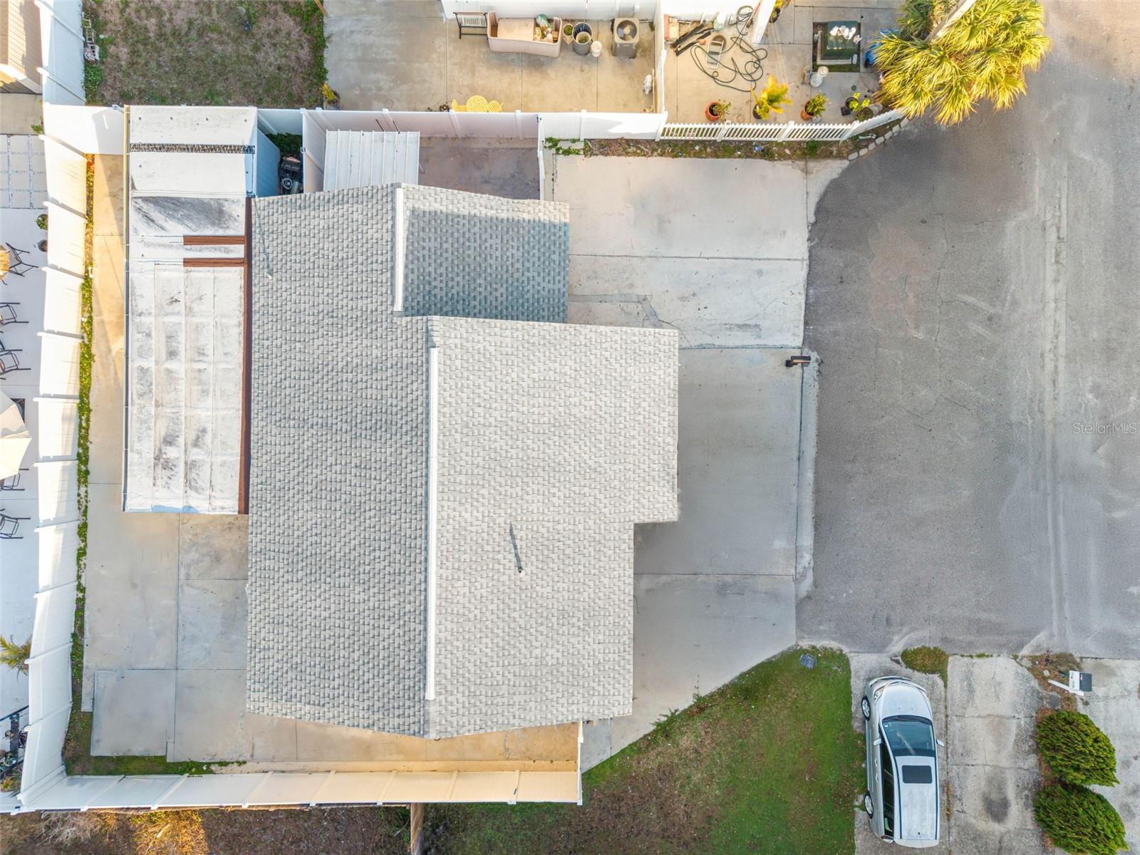 Image 10 of 35 For 10113 Royal Acres Court