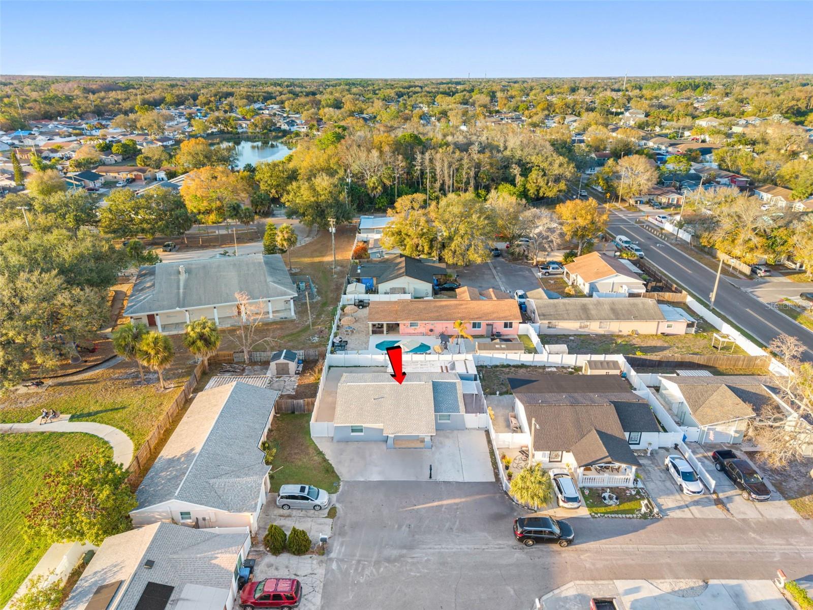 Image 11 of 35 For 10113 Royal Acres Court