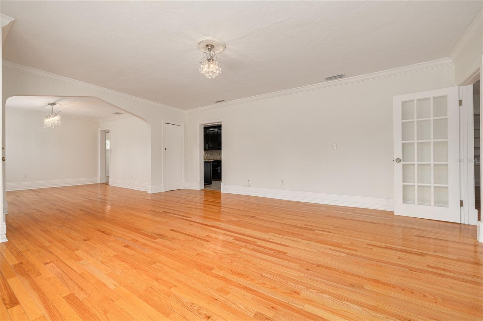 Image 25 of 77 For 333 30th Avenue N