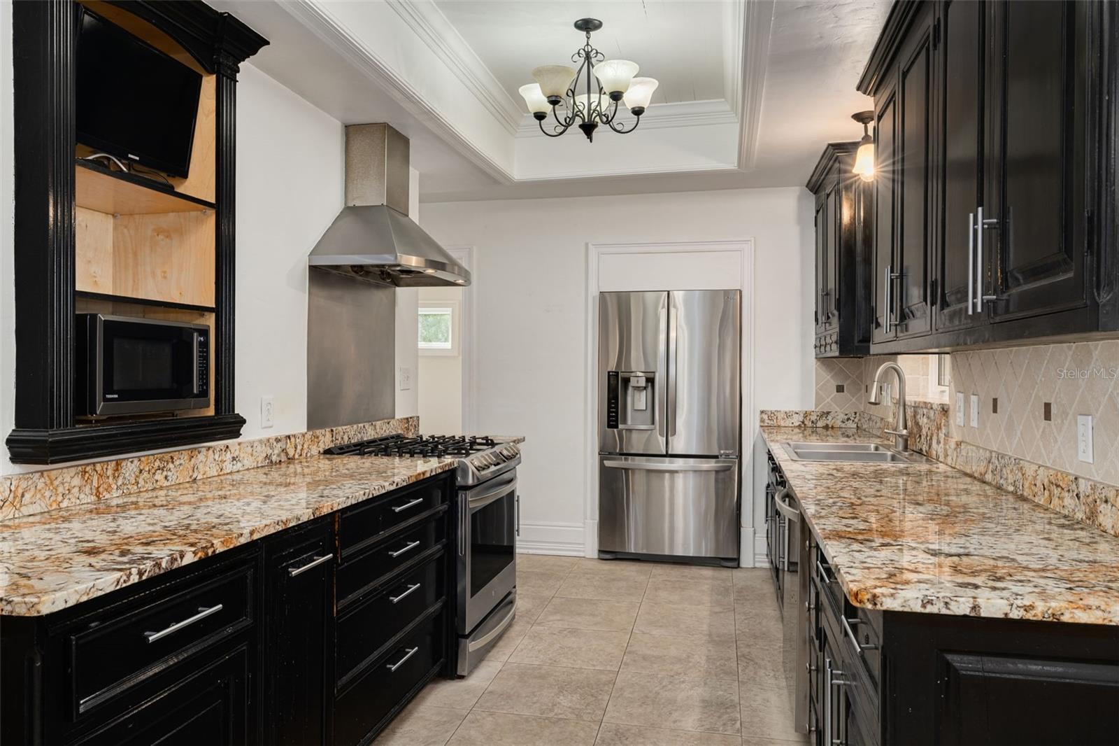 Image 30 of 77 For 333 30th Avenue N