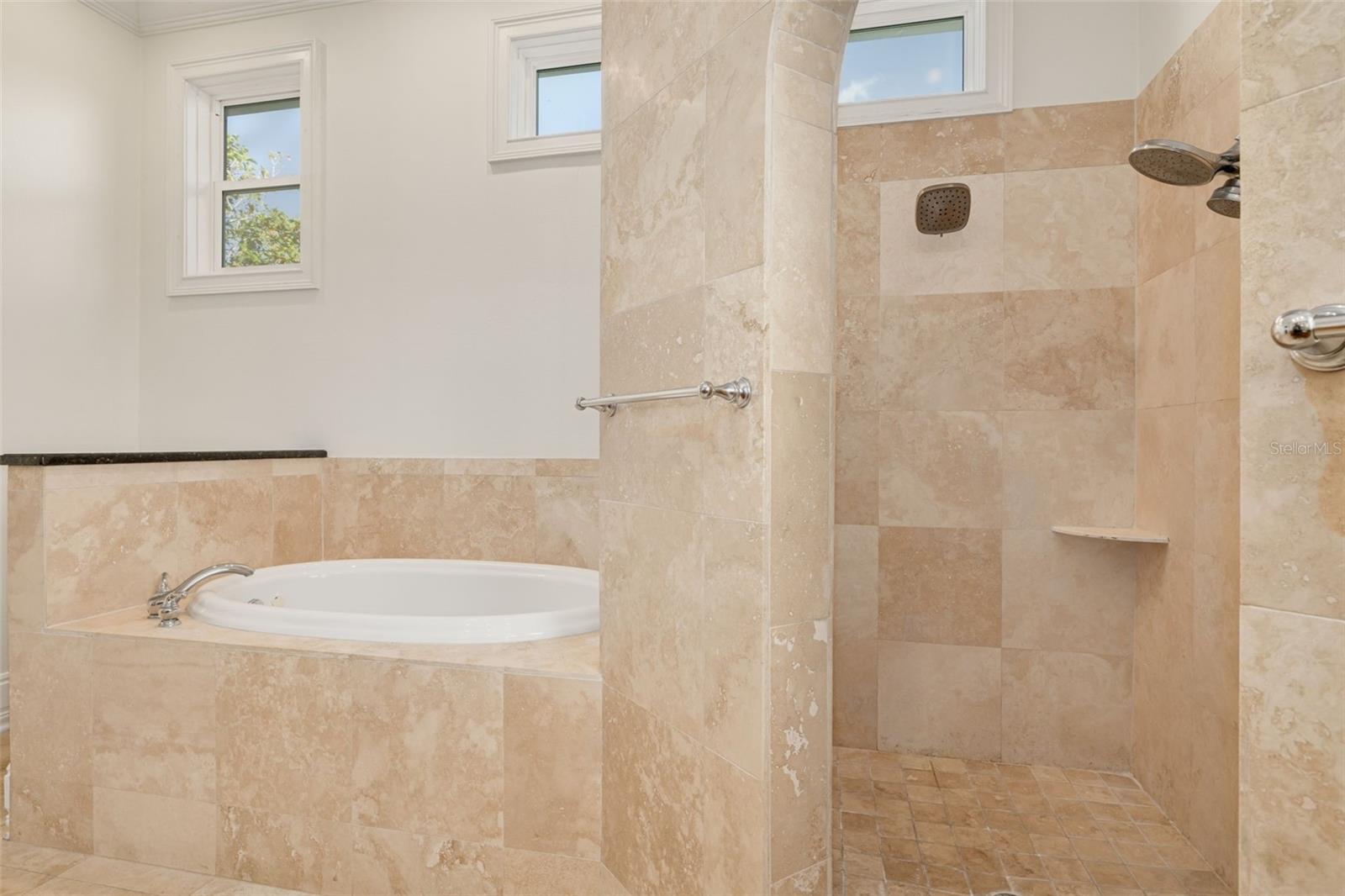 Image 47 of 77 For 333 30th Avenue N