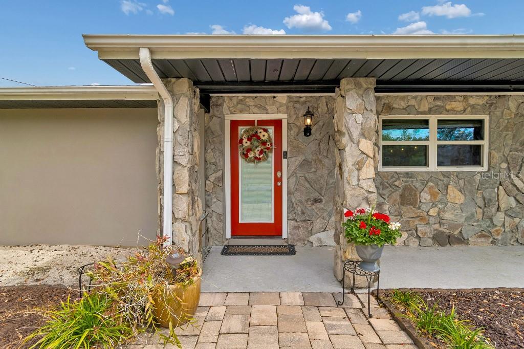 Image 2 of 48 For 1611 Sunnyhills Drive